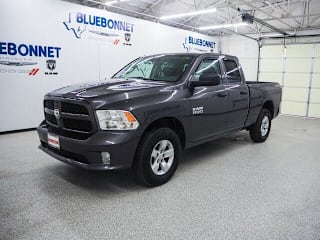 2018 Ram Pickup 1500 1C6RR7FG9JS110701 2018 Ram Pickup 1500
