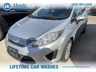 2013 Ford Fiesta 3FADP4BJ6DM153727 2013 Ford Fiesta