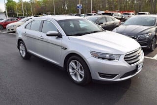 2018 Ford Taurus SEL 1FAHP2E87JG137587 2018 Ford Taurus SEL