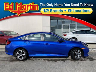 2019 Honda Civic LX 2HGFC2F61KH532947 2019 Honda Civic LX