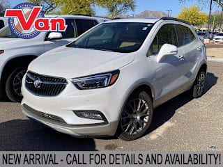 2019 Buick Encore Essence KL4CJCSM3KB944680 2019 Buick Encore Essence