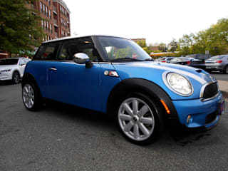 2009 MINI Cooper S WMWMF73599TW86080 2009 MINI Cooper S