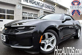 2020 Chevrolet Camaro 1G1FB3DS5L0106183 2020 Chevrolet Camaro