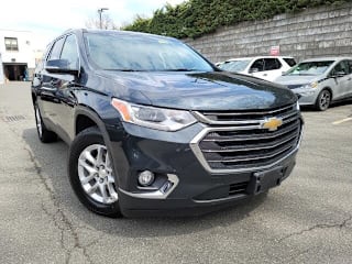 2018 Chevrolet Traverse LT Cloth 1GNEVGKW1JJ221224 2018 Chevrolet Traverse LT Cloth