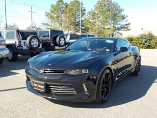 2017 Chevrolet Camaro LT 1G1FD1RX8H0140533 2017 Chevrolet Camaro LT
