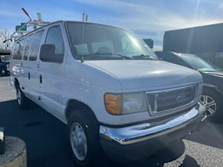 2005 Ford E-Series Wagon 1FBSS31S65HA61547 2005 Ford E-Series Wagon