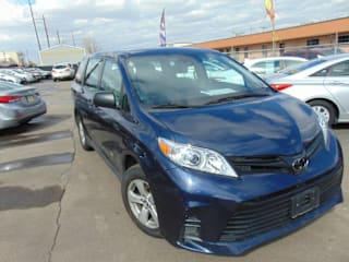 2018 Toyota Sienna L 7-Passenger 5TDZZ3DC1JS943970 2018 Toyota Sienna L 7-Passenger