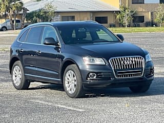 2015 Audi Q5 2.0T quattro Premium Plus WA1LFAFP7FA094350 2015 Audi Q5 2.0T quattro Premium Plus