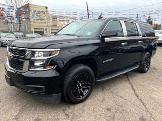 2018 Chevrolet Suburban 1GNSKHKC9JR108047 2018 Chevrolet Suburban