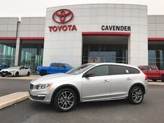 2017 Volvo V60 Cross Country T5 Premier YV440MWK2H1026300 2017 Volvo V60 Cross Country T5 Premier