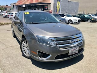 2010 Ford Fusion Hybrid Base 3FADP0L31AR204977 2010 Ford Fusion Hybrid Base