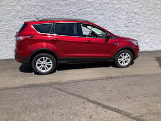 2018 Ford Escape 1FMCU0HDXJUA66733 2018 Ford Escape