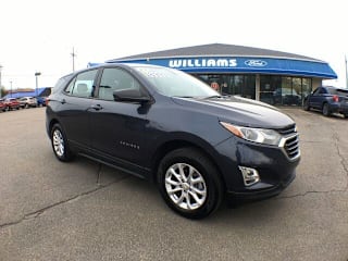 2019 Chevrolet Equinox LS 3GNAXSEV1KL151104 2019 Chevrolet Equinox LS
