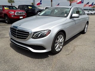 2018 Mercedes-Benz E-Class E 300 WDDZF4JB7JA309611 2018 Mercedes-Benz E-Class E 300