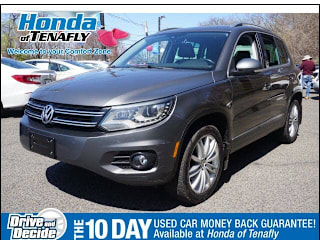2016 Volkswagen Tiguan WVGBV7AX4GW536807 2016 Volkswagen Tiguan