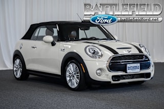 2017 MINI Convertible WMWWG9C36H3C81926 2017 MINI Convertible