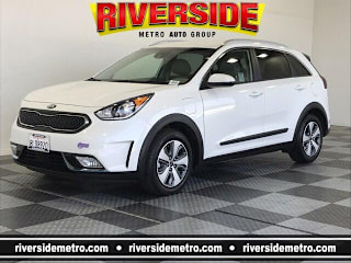 2019 Kia Niro Plug-In Hybrid LX KNDCM3LD7K5299400 2019 Kia Niro Plug-In Hybrid LX
