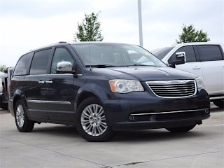 2014 Chrysler Town and Country Limited 2C4RC1GG4ER111994 2014 Chrysler Town and Country Limited