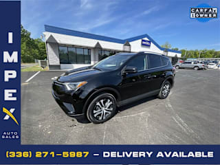 2017 Toyota RAV4 LE 2T3BFREV2HW556575 2017 Toyota RAV4 LE