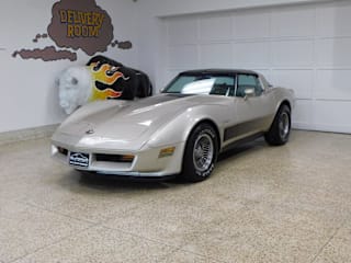1982 Chevrolet Corvette Collector Edition 1G1AY078XC5115567 1982 Chevrolet Corvette Collector Edition