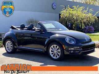 2018 Volkswagen Beetle 2.0T SE 3VW5DAAT5JM517492 2018 Volkswagen Beetle 2.0T SE