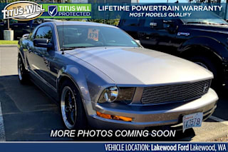 2006 Ford Mustang V6 Deluxe 1ZVFT80N865162589 2006 Ford Mustang V6 Deluxe