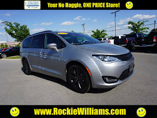 2020 Chrysler Pacifica Hybrid Limited 2C4RC1N78LR270498 2020 Chrysler Pacifica Hybrid Limited