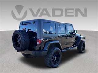 2016 Jeep Wrangler Unlimited Sahara 1C4BJWEG8GL338172 2016 Jeep Wrangler Unlimited Sahara