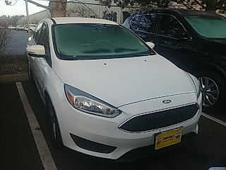 2015 Ford Focus SE 1FADP3F23FL262275 2015 Ford Focus SE