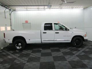 2005 Dodge Ram Pickup 3500 SLT 3D7MR48C15G731686 2005 Dodge Ram Pickup 3500 SLT