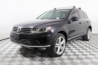 2017 Volkswagen Touareg V6 Executive WVGGF7BP7HD006393 2017 Volkswagen Touareg V6 Executive