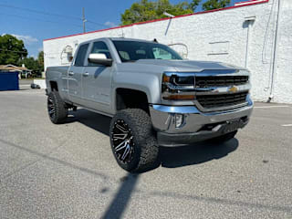 2017 Chevrolet Silverado 1500 LT 1GCVKREC0HZ173581 2017 Chevrolet Silverado 1500 LT