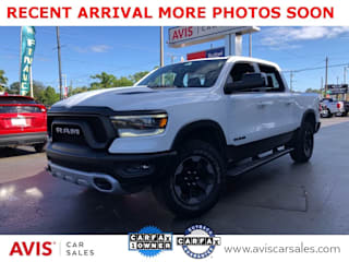 2020 Ram Pickup 1500 1C6RRELT8LN226687 2020 Ram Pickup 1500
