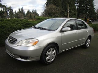 2004 Toyota Corolla JTDBR32E842017521 2004 Toyota Corolla