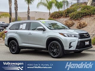2019 Toyota Highlander SE 5TDKZRFH6KS569273 2019 Toyota Highlander SE