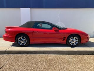 2001 Pontiac Firebird Trans Am 2G2FV32G012147737 2001 Pontiac Firebird Trans Am