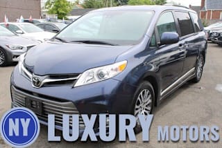 2018 Toyota Sienna XLE Premium 8-Passenger 5TDYZ3DC8JS939376 2018 Toyota Sienna XLE Premium 8-Passenger