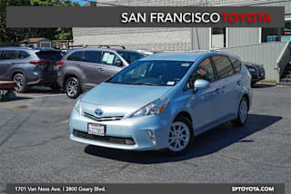 2014 Toyota Prius v Three JTDZN3EU6E3305059 2014 Toyota Prius v Three
