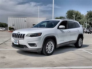 2019 Jeep Cherokee Latitude 1C4PJLCB1KD269405 2019 Jeep Cherokee Latitude