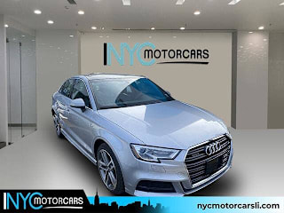 2017 Audi A3 2.0T quattro Premium Plus WAUJ8GFF8H1021988 2017 Audi A3 2.0T quattro Premium Plus