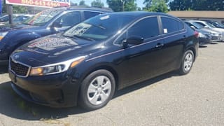 2017 Kia Forte LX 3KPFK4A75HE013255 2017 Kia Forte LX