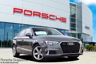 2018 Audi A3 2.0T quattro Premium WAUB8GFF4J1026695 2018 Audi A3 2.0T quattro Premium
