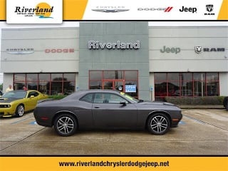 2019 Dodge Challenger SXT 2C3CDZGG4KH684675 2019 Dodge Challenger SXT