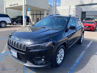 2019 Jeep Cherokee 1C4PJLCB1KD131413 2019 Jeep Cherokee
