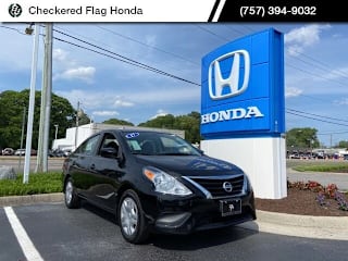 2017 Nissan Versa 1.6 S Plus 3N1CN7AP5HL871643 2017 Nissan Versa 1.6 S Plus