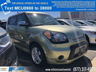2011 Kia Soul + KNDJT2A27B7270988 2011 Kia Soul +