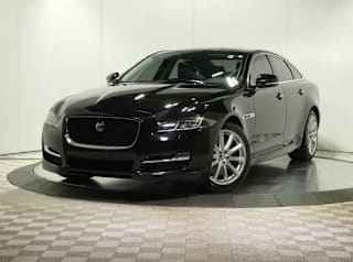 2016 Jaguar XJ R-Sport SAJWJ1CDXG8V91138 2016 Jaguar XJ R-Sport