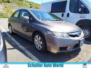 2010 Honda Civic LX 2HGFA1F59AH513519 2010 Honda Civic LX