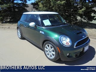 2012 MINI Cooper WMWSV3C52CTY27680 2012 MINI Cooper
