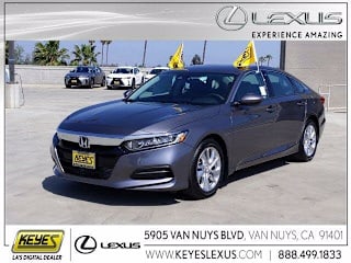 2018 Honda Accord 1HGCV1F13JA252052 2018 Honda Accord